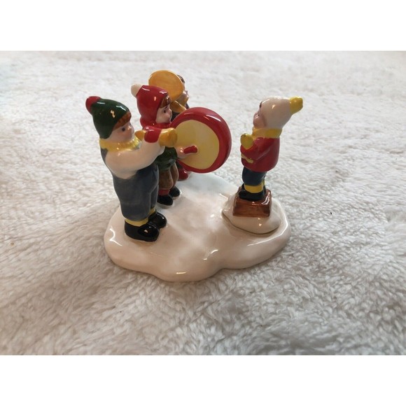 Department 56 The Original Snow Village “Children In Band” #5104-7 Christmas - Picture 5 of 13